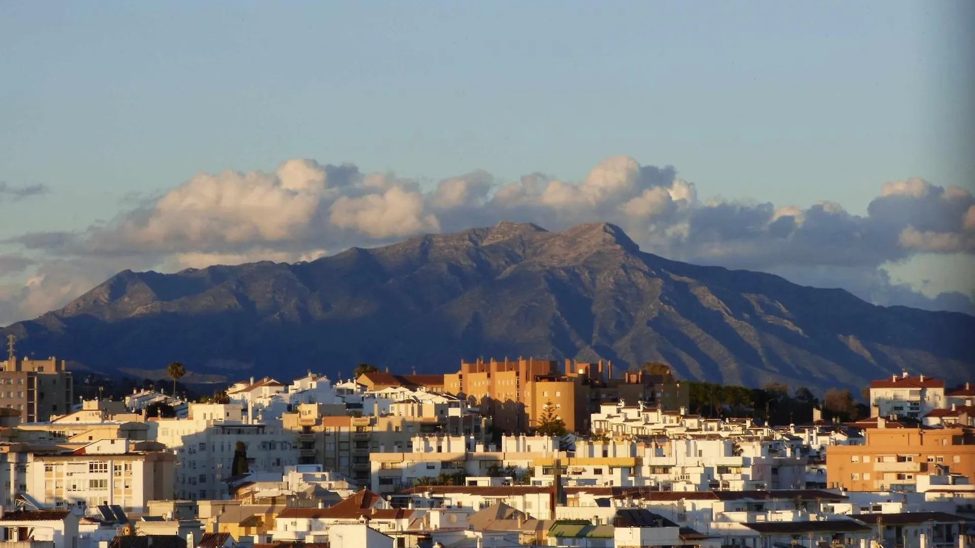 Selecta Estepona Roof Top View Infinity Pool 0*,  Spain